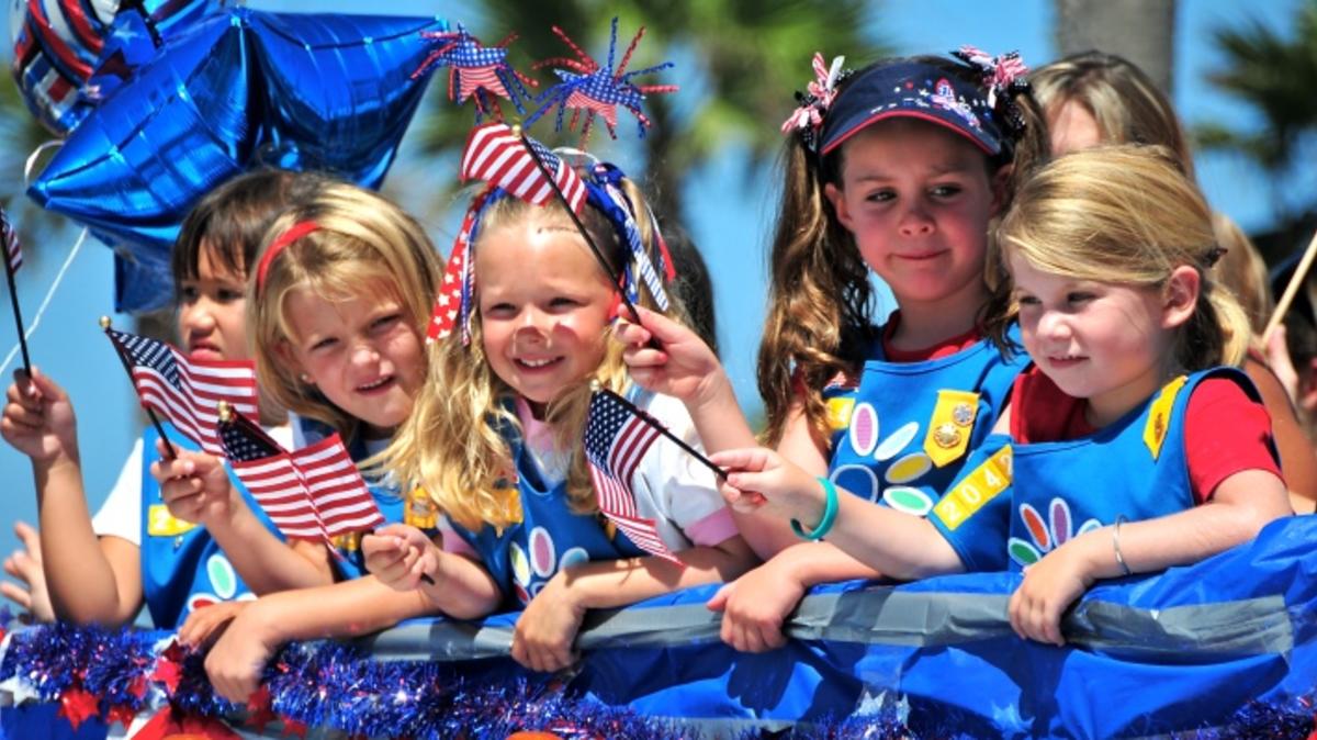 July 4 Parade Resize (Greg Peterson)
