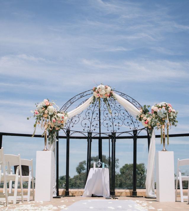 Seacliff Country Club Wedding