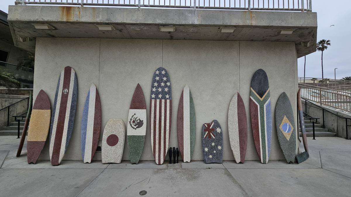 Surfing USA Mural