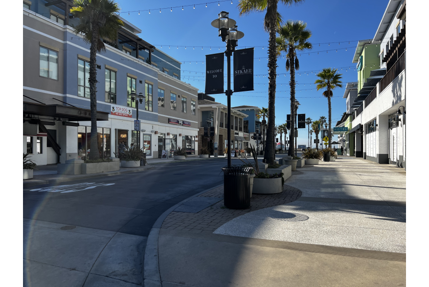 5th Street View from Walnut Ave